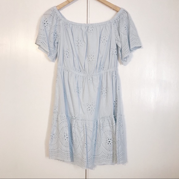 Cupcakes and Cashmere Blue Eyelet Dress - Picture 4 of 6